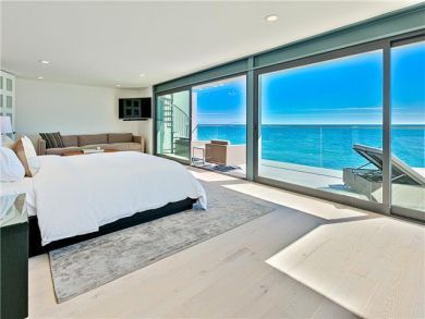 The Ultimate Beach Accommodation in Malibu